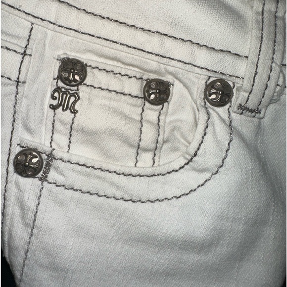 Miss Me Women’s White Sequined Winged Pockets Mid Rise Boot Cut Jeans Size 25 - Picture 8 of 10